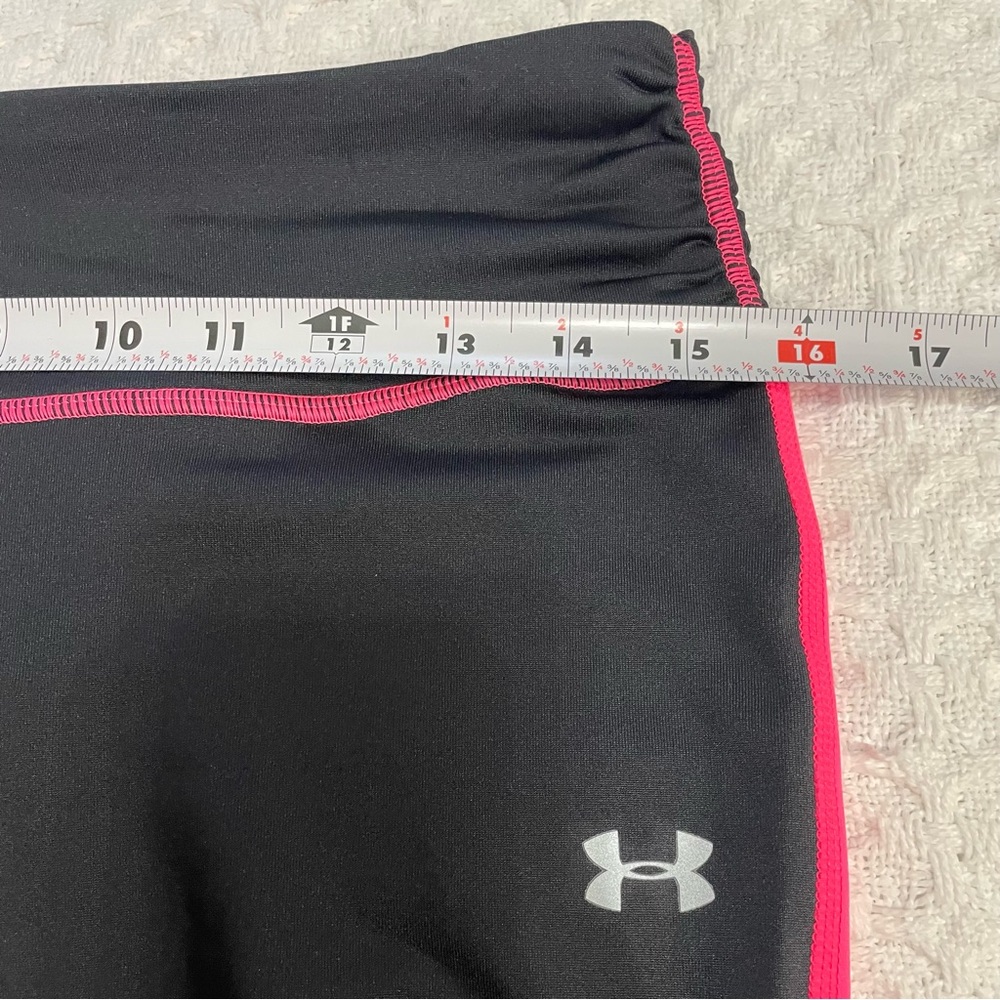 Under Armour Black and Pink‎ Fitness Leggings
size M Breast Cancer Awareness.. - Picture 3 of 11